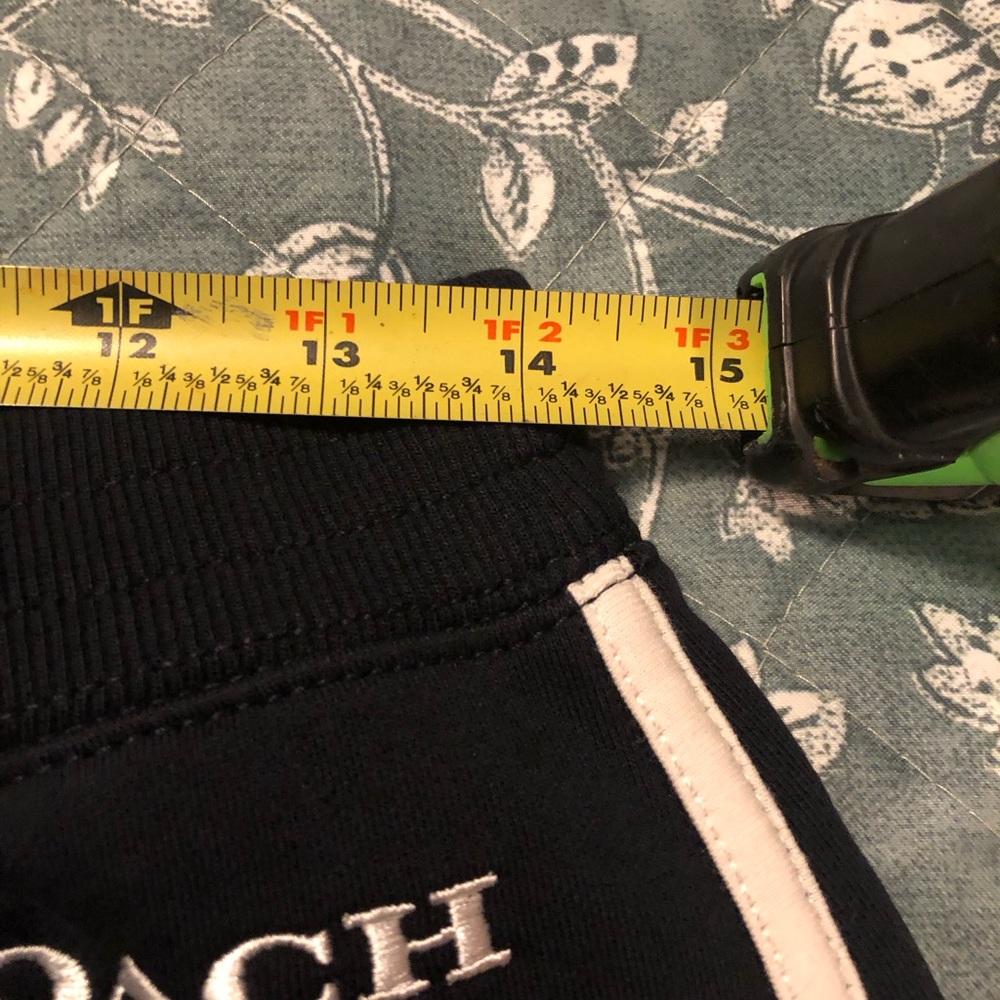 NWT Coach Essential Retro Sweat Shorts Navy/ White Trim - Picture 2 of 8